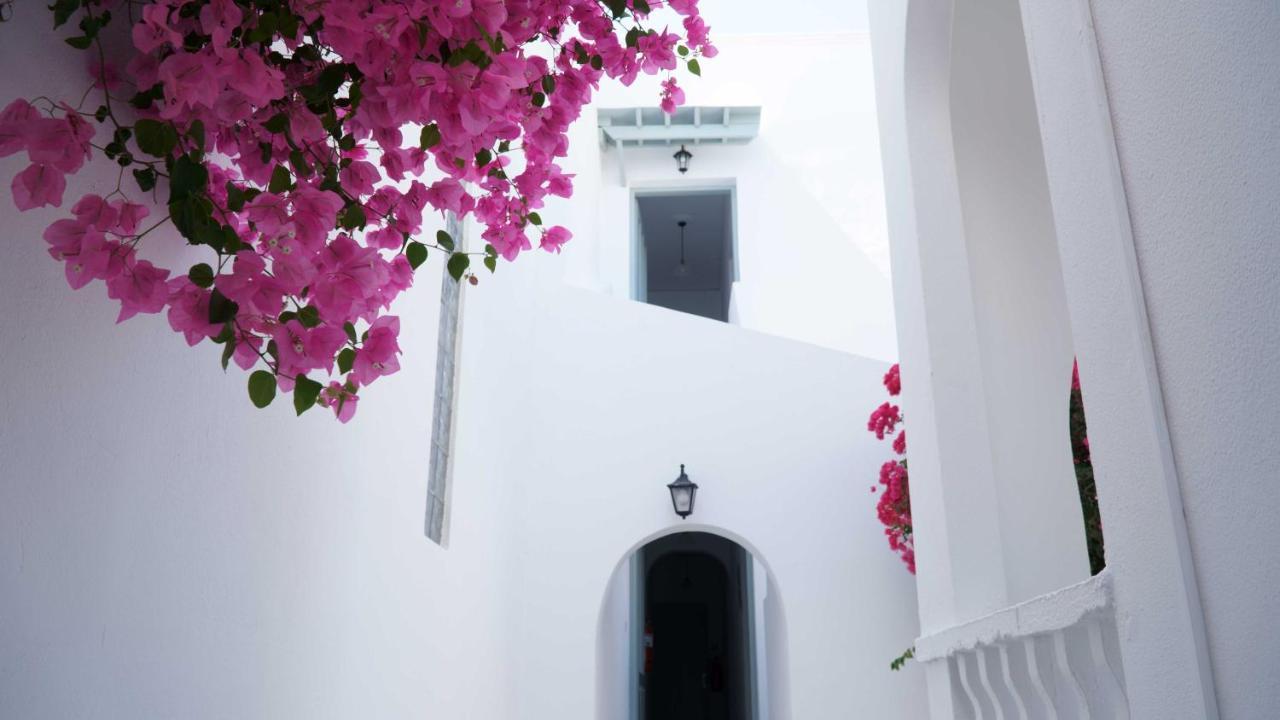Lefkothea Hotel Kamári Exterior foto
